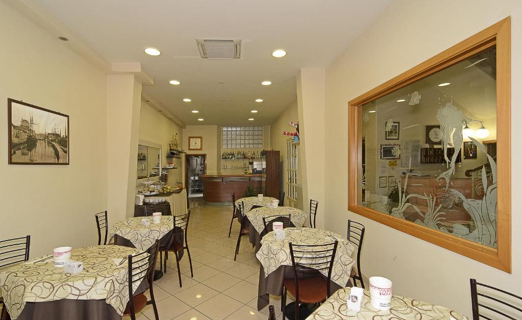 Hotel Bahia 维亚雷焦 外观 照片