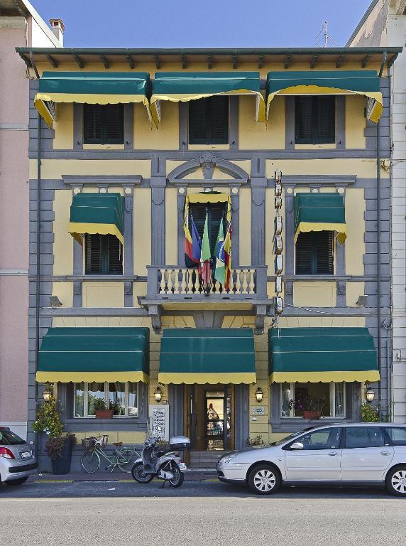 Hotel Bahia 维亚雷焦 外观 照片